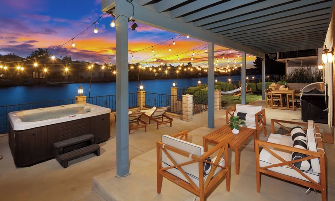 Victorville House | Lakeside Retreat Hot Tub, Fire Pit, 4BR/3BA