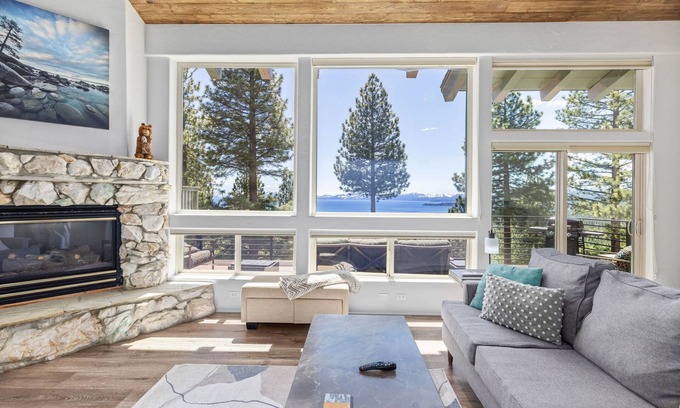 Incline Village Apartment | Lakeview Haven in Incline Village