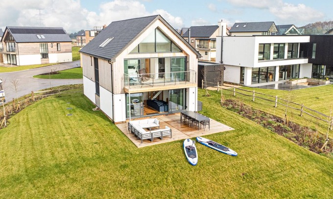 Holworth House | Lakeview Lodge (BR09), Silverlake, Dorset
