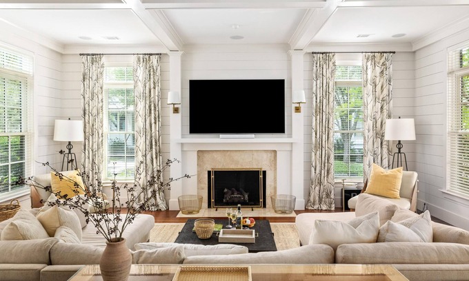 Palmetto Bluff House | Lakeview Villa - Wilson Village 4 BR/4.5 BA home sleeps 10 Guests