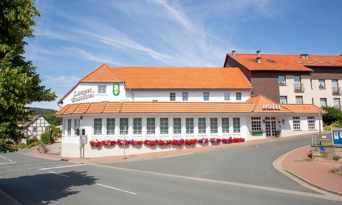 Delligsen Hotel | Lampes Posthotel