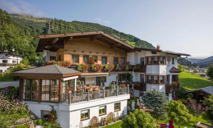 Gerlos Hotel | Landhaus Dengg