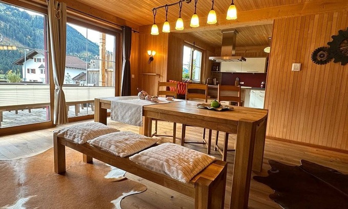 Graen House | Landhaus Lignum - Large vacation home with large garden, terrace, balcony and plenty of space for the