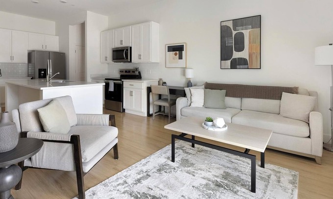 Casas Adobes Apartment | Landing | Amazing 2BD, Pool