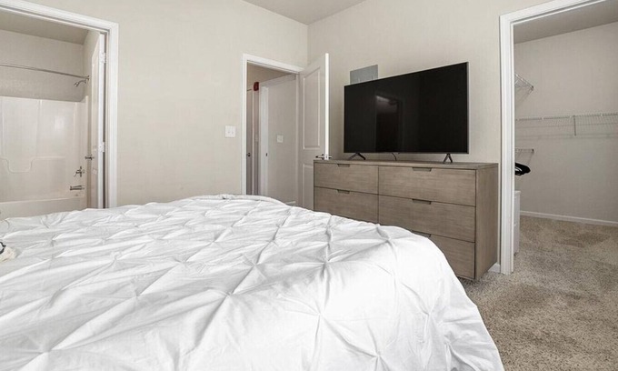 Liberty Area Apartment | Landing at 1809 at Winchester - 2 Bedrooms in Hamburg Area