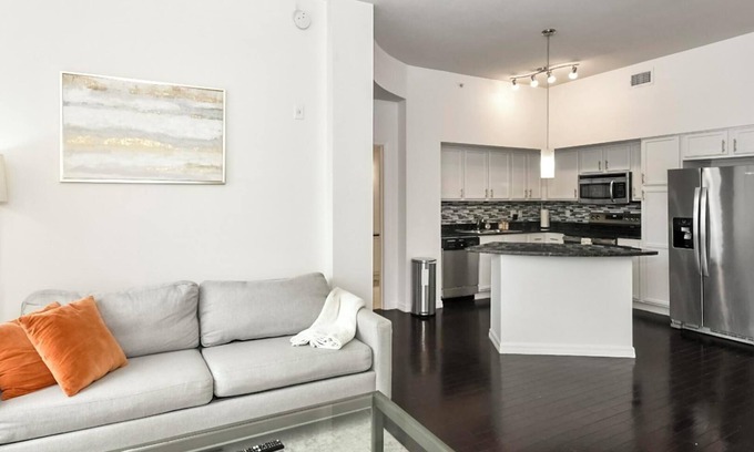 Flagler Village Apartment | Landing at Aviah - 2 Bedrooms in Central Fort L.