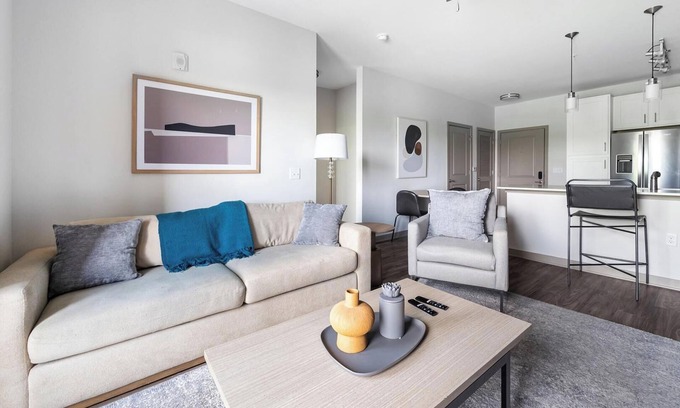 Knoxville Apartment | Landing at One Riverwalk - 1 Bedroom in South K.
