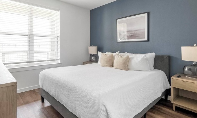 Austin Apartment | Landing at The Artesian at Bee Cave - 1 Bedroom.