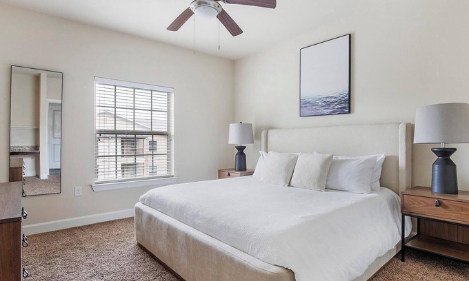 New Braunfels Apartment | Landing | Incredible 1BD, Clubhouse, Gym