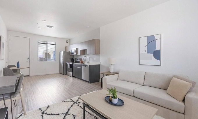 Goodyear Apartment | Landing | Modern 1BD, Pool, Courtyard