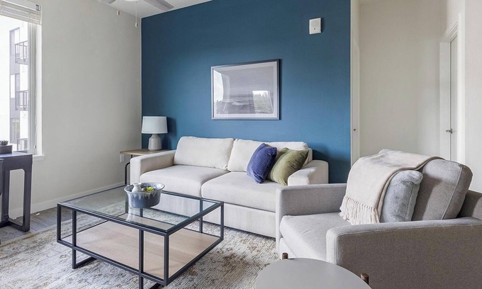 Homestead Apartment | Landing | Modern 2BD, Gym