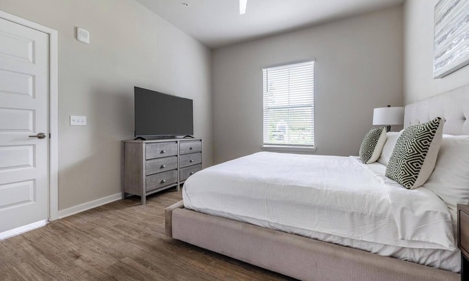 Wimauma Apartment | Landing | Stunning Studio, Clubhouse, Gym