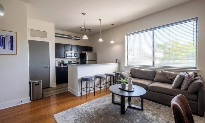 Church Hill Apartment | Landing | Stylish 1BD, Rooftop Lounge, Pool