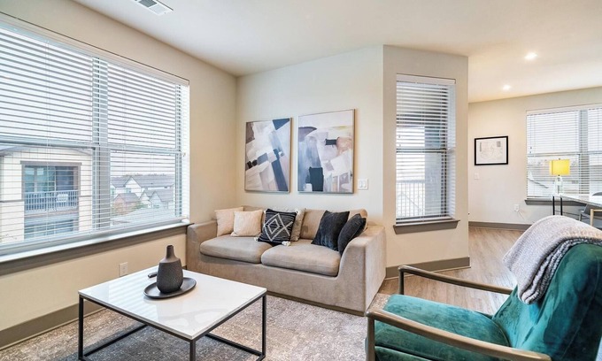 McKinney Apartment | Landing | Stylish 2BD, Gym, Clubhouse