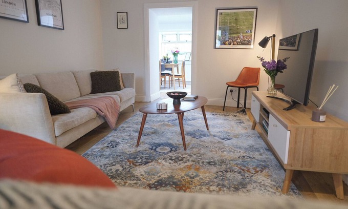 Auchterarder House | Lang Toon House - 3 bedrooms