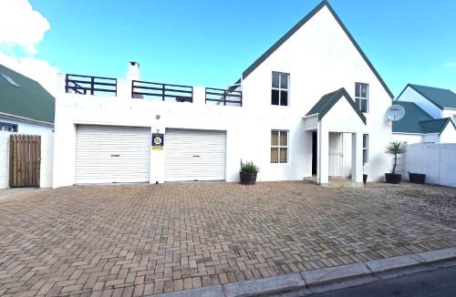 Langebaan Apartment | Langebaan at Amorgos 3