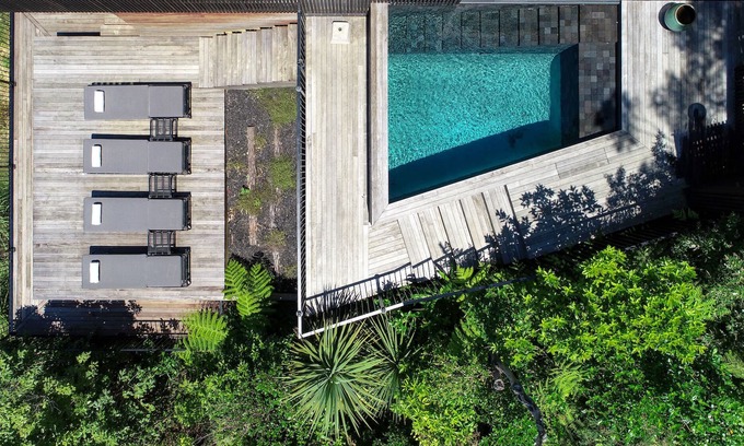 Ostend House | Lantern House - Stay Waiheke