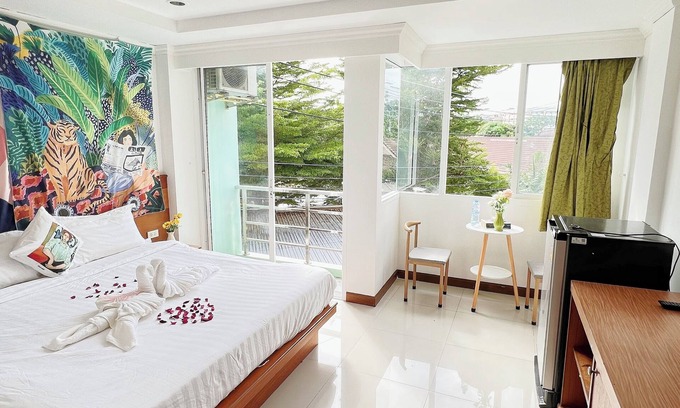 Nanai Road Hotel | Lanting House Phuket