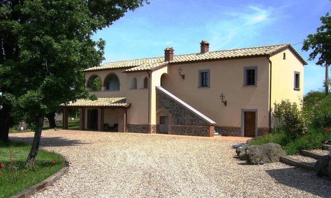 Orvieto Villa | LaPorcilaia Holiday heaven in the heart of Italy Large sunny breathtaking views