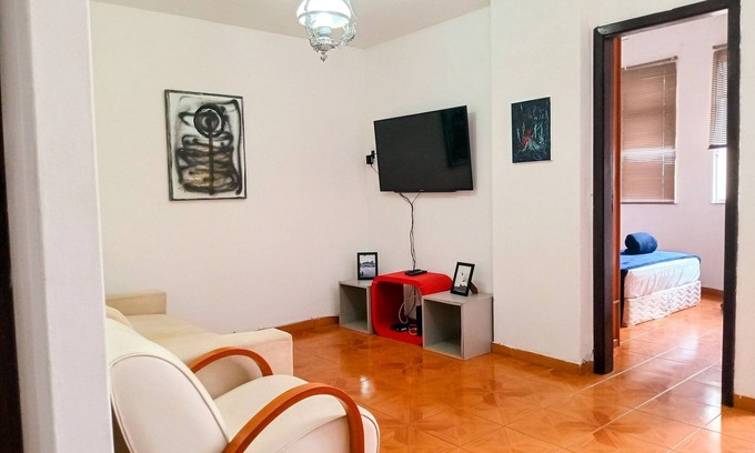 Copacabana Apartment | Lar Copacabana - 4 Guests, Beach and Cozy