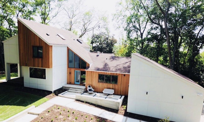 Burns Park House | Large Ann Arbor Home - Less Than 2 Miles from Stadium & Downtown