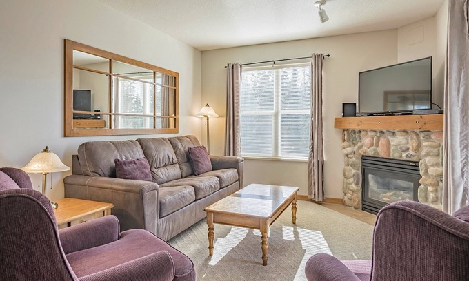 Silver Star Mountain Condo | Large Corner Quiet Top Floor Condo at the Foot of Silver Queen Chairlift