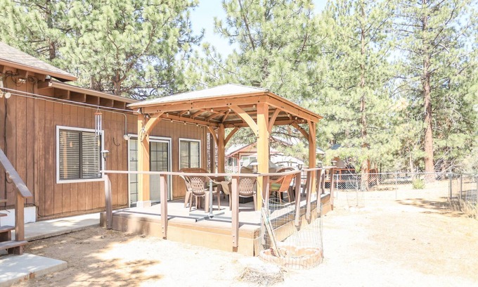 Big Bear House | Large CozyHome my 3D video below: https:/my.matterport.com/show/?m=MRxtzd9rJtr