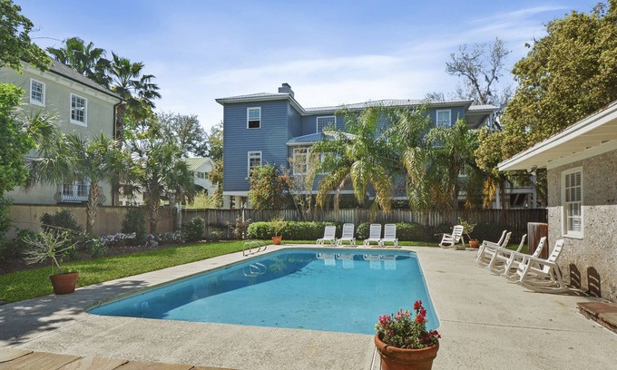 King City House | Large Family Friendly Beach House in Village with the perfect private pool!