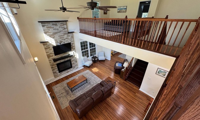 Kelleys Island House | Large Family Gathering Kelleys Island Rental