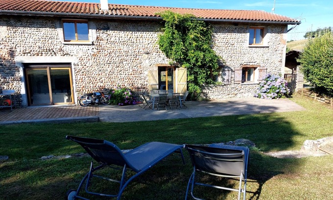 Sainte-Anne-sur-Gervonde House | Large family home (200 m2) in bucolic country setting.