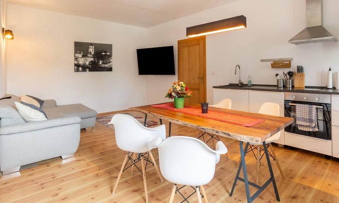 Loipersdorf bei Fuerstenfeld Apartment | Large holiday apartment in Bad Loipersdorf / Styria near the thermal baths