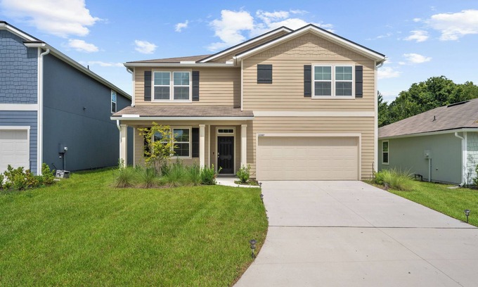 Northside House | Large JAX Home: 4 Beds, Office + Gym, Backyard Preserve