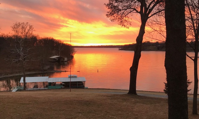 Vinita House | Large private acreage, very open space, decks, hot tub, treehouse, dock, more.