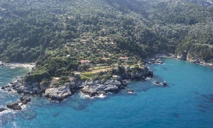 Karlovassi Villa | Large rental Estate Samos luxury rental estate - Greece