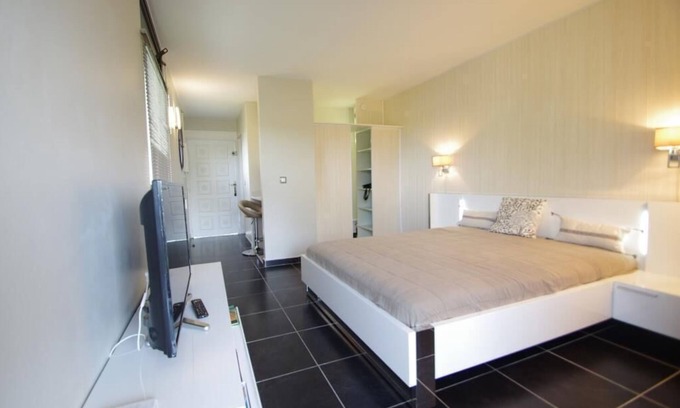 Bas du Fort Apartment | LARGE STANDARD STUDIO SEA VIEW AND MARINA (Well placed for PRO stays)