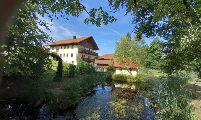 Waldkirchen Apartment | Large vacation apartment with balcony