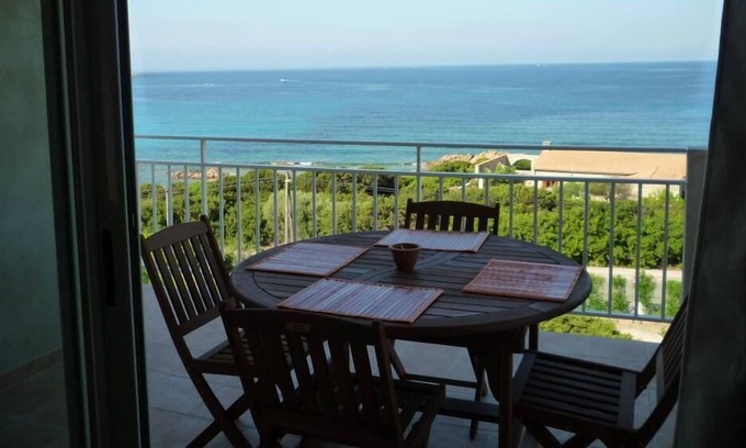 Tizzano House | large villa divided into 3 beautiful fully independent apartments