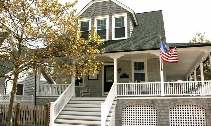 Sea Isle City House | LAST MINUTE AVAILABLE July 29, 2023 - August 5, 2023 available now. Sleeps 14