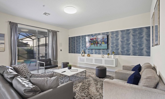 Kissimmee Villa | Last Minute Disney Getaway! Luxury Villa with Private Pool. Book Now! #125519