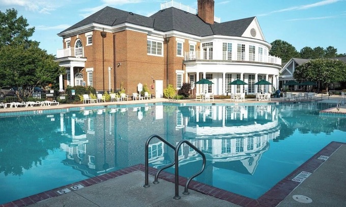Williamsburg Resort | Last minute vacation deal to Williamsburg