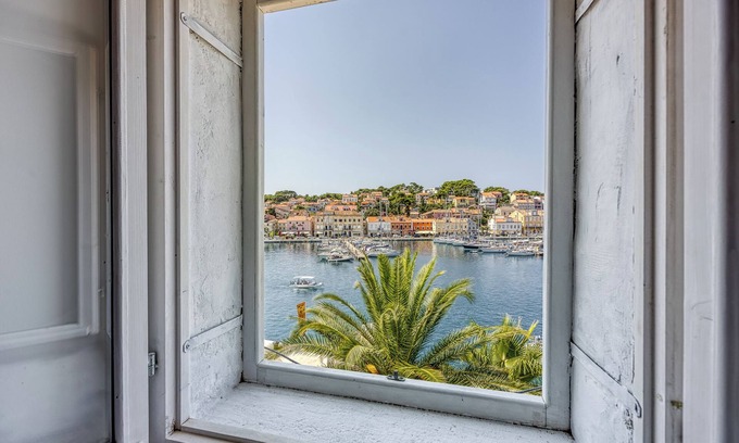Cove Murtar Apartment | Lasta 30 Losinj Town Studio Apartment