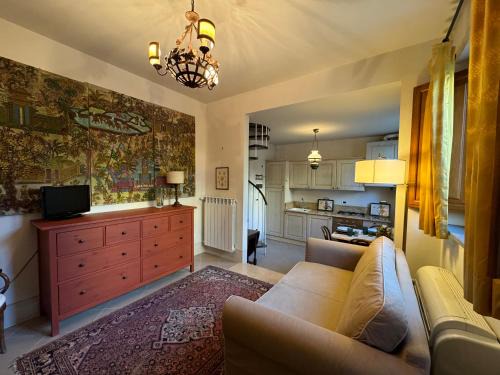 Pisa City Centre Apartment | Laura's cottage