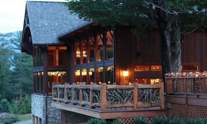 Waynesville Apartment | Laurel Ridge Country Club