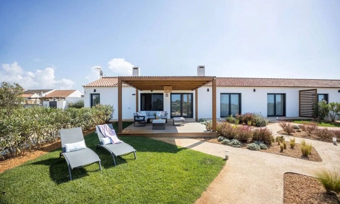Rogil House | Lavender Retreat Rogil