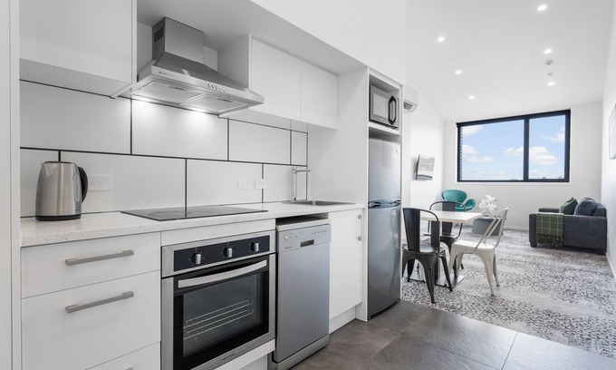 Avondale Cottage | Layard Apartments 532 – West Auckland Apartment