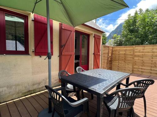 Cauterets Apartment | Le 101 Chalet 3 chambres Terrasse Parking