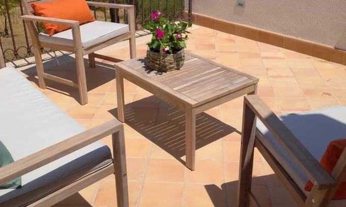 Montallegro Apartment | Le 3 Rose apartments- Tea apartment