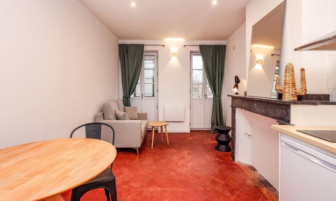 Lavaur Apartment | Le Balcon de Lavaur - Hypercentre - Calm