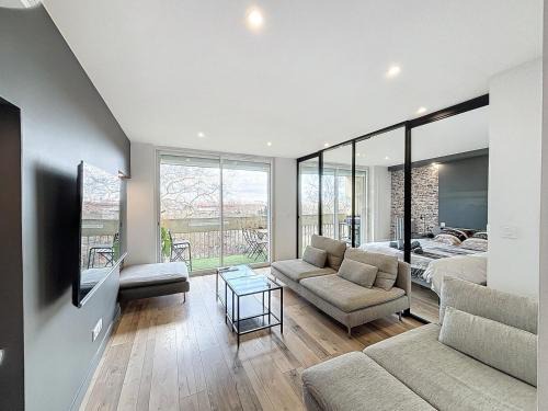 Amidonniers - Caffarelli Apartment | Le Balcon - Vue sur canal de Brienne