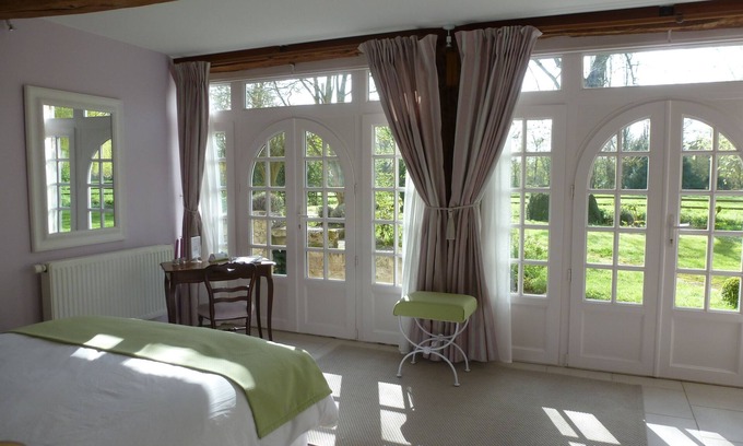 Bretteville-sur-Odon Bed & Breakfast | Le Bas Manoir - Chambres D'hôtes